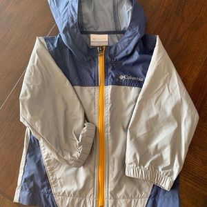 Columbia 2T rain jacket